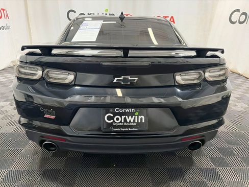 Used 2021 Chevrolet Camaro SS RWD image 7