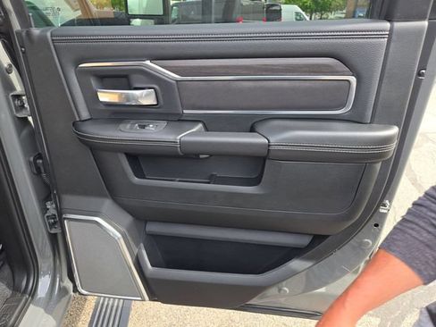 New 2026 RAM 3500 Laramie AWD/4WD image 10