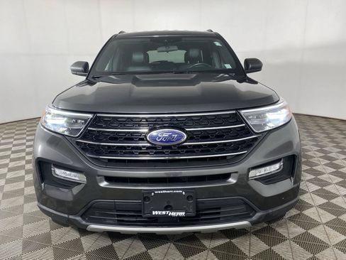 Used 2020 Ford Explorer XLT w/ Equipment Group 202A AWD/4WD image 2