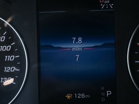 Used 2025 Mercedes-Benz Sprinter 2500 image 12