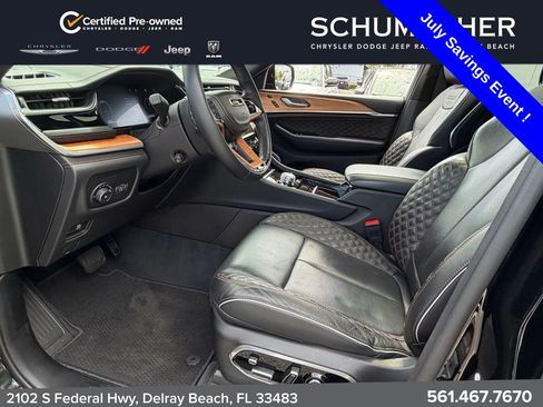 Certified 2023 Jeep Grand Cherokee Summit AWD/4WD image 13