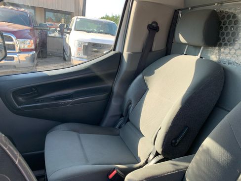 Used 2015 Chevrolet City Express LS image 16