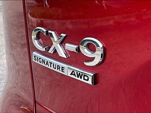 Used 2021 MAZDA CX-9 Signature image 9