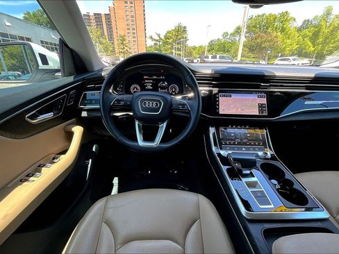 Used 2019 Audi Q8 Premium Plus w/ Premium Plus AWD/4WD image 5