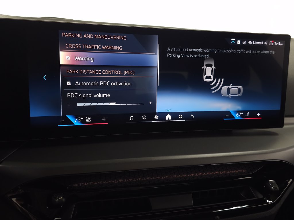 New 2026 BMW 230i xDrive Coupe w/ Convenience Package AWD/4WD image 19