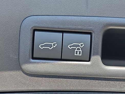 New 2026 Lexus UX 300h AWD image 13