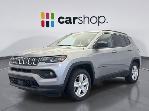 Used 2022 Jeep Compass Latitude w/ Convenience Group AWD/4WD image 1