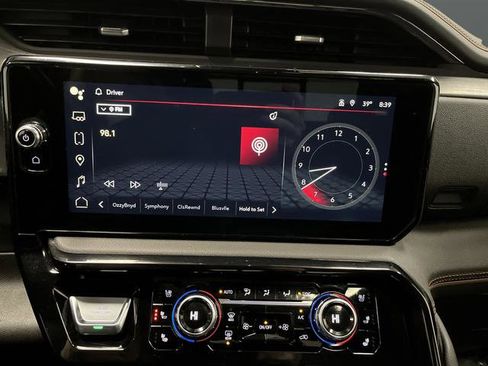 Used 2023 GMC Sierra 1500 AT4 w/ Technology Package image 19