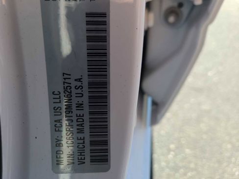 Used 2021 RAM 1500 Laramie image 29