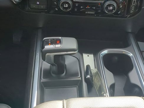 Used 2022 Chevrolet Silverado 1500 LTZ w/ LTZ Premium Package image 25