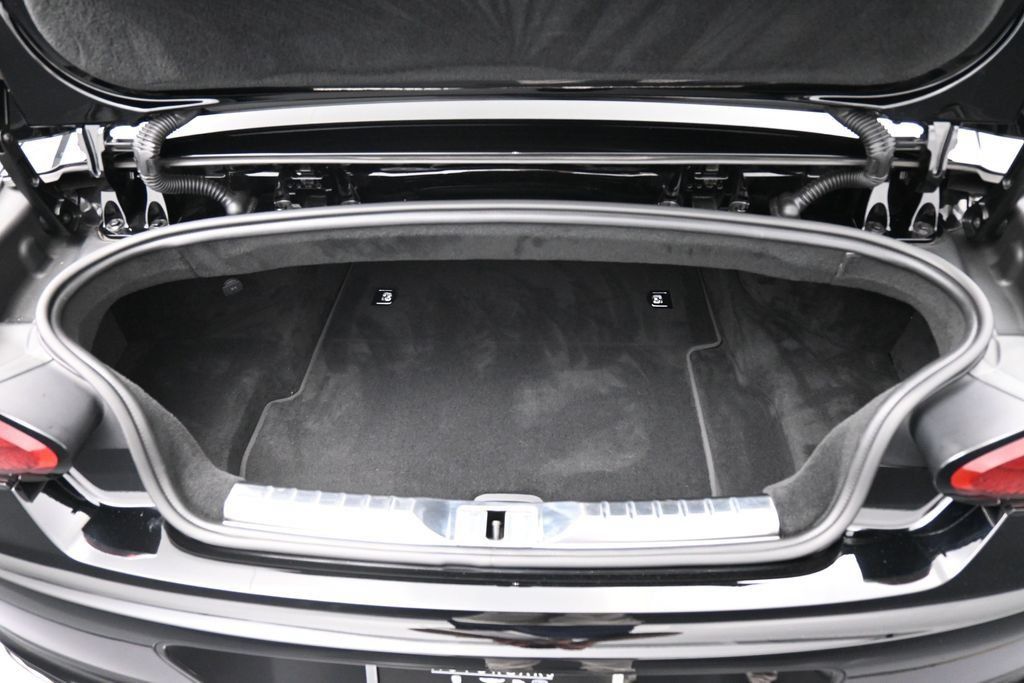 Certified 2022 Bentley Continental GT AWD/4WD image 32