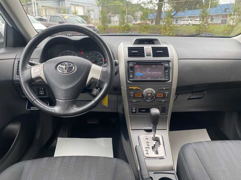 Used 2013 Toyota Corolla S w/ Premium Pkg FWD image 7