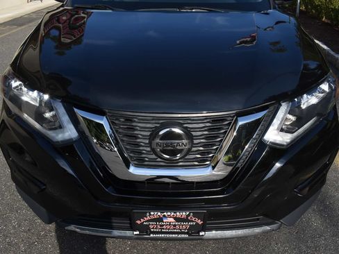 Used 2018 Nissan Rogue S AWD/4WD image 53