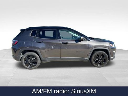 Used 2020 Jeep Compass Latitude image 12