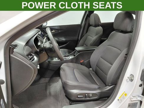 Used 2024 Chevrolet Malibu LT FWD image 3