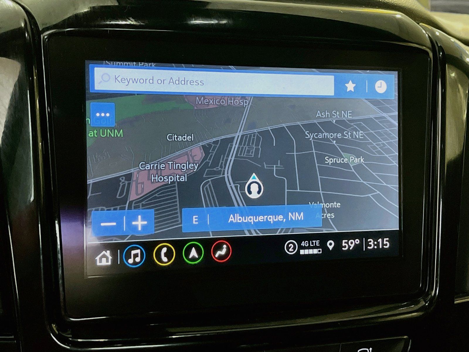 Used 2023 Chevrolet Traverse RS w/ LPO, Floor Liner Package AWD/4WD image 13