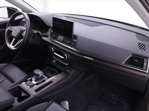 Certified 2023 Audi Q5 e Premium Plus w/ Premium Plus Package AWD/4WD image 24