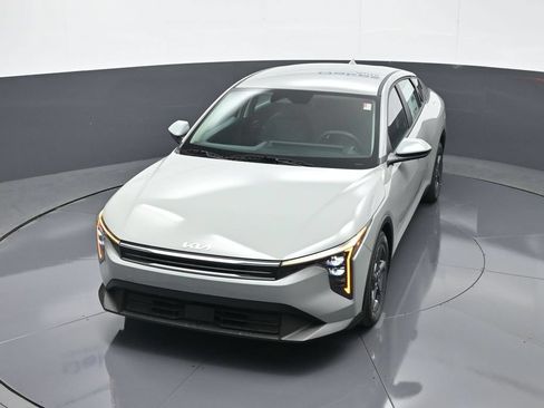 Certified 2026 Kia K4 FWD image 44