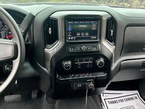 Used 2019 Chevrolet Silverado 1500 Custom Trail Boss w/ Custom Convenience Package image 30