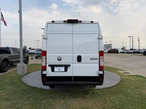 Used 2025 RAM ProMaster 3500 w/ Convenience Group FWD image 6