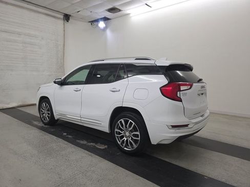 Used 2023 GMC Terrain Denali AWD/4WD image 4