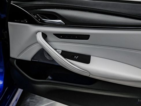 Used 2023 BMW M5 w/ Competition Package image 89