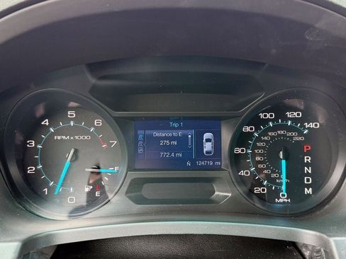 Used 2015 Ford Explorer XLT AWD/4WD image 21