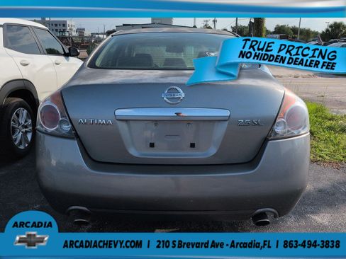 Used 2008 Nissan Altima 2.5 SL w/ SL Pkg FWD image 5