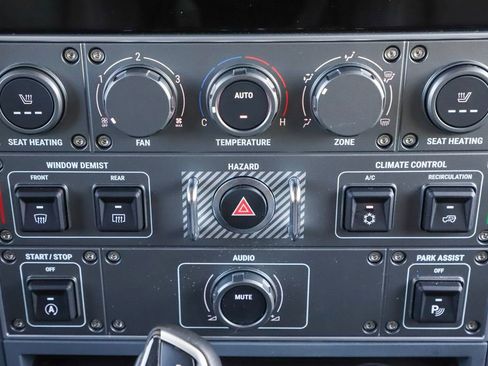 Used 2024 INEOS Grenadier AWD/4WD image 31