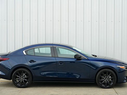 Used 2025 MAZDA MAZDA3 s image 47