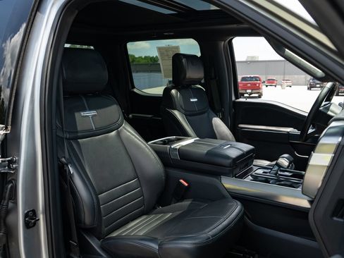 Used 2025 Ford F150 Platinum w/ Equipment Group 702A High AWD/4WD image 48