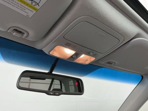 Used 2011 Subaru Forester 2.5X Limited image 20