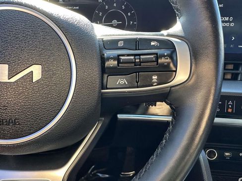 Used 2023 Kia Sportage SX image 14