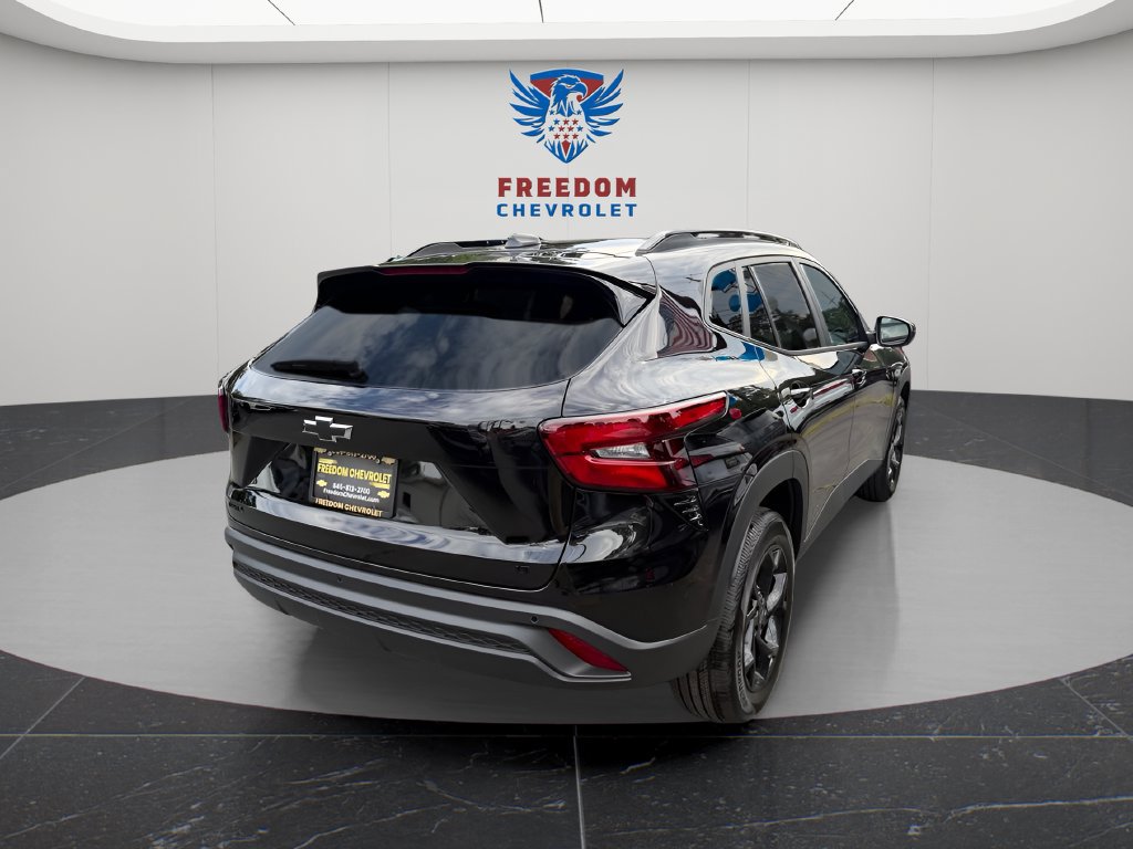 New 2026 Chevrolet Trax LT w/ Driver Confidence Package FWD image 7