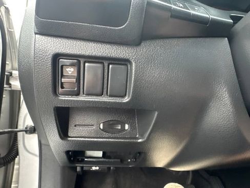 Used 2009 Nissan Altima 2.5 S w/ Premium Pkg FWD image 23