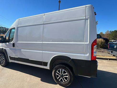 Used 2025 RAM ProMaster 1500 w/ Quick Order Package 22G SLT image 10