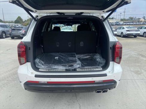 New 2025 Hyundai Palisade Calligraphy image 8