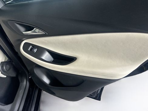 Used 2024 Buick Encore GX Sport Touring image 28