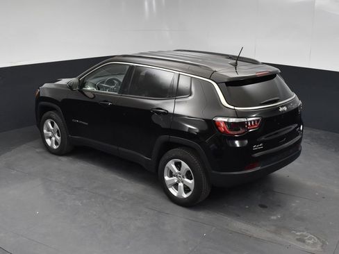 Used 2021 Jeep Compass Latitude w/ Convenience Group AWD/4WD image 36