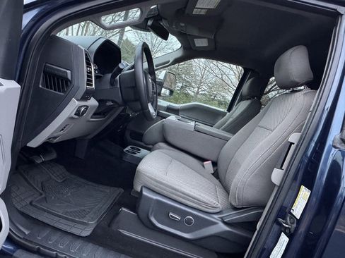 Used 2017 Ford F250 XLT w/ XLT Premium Package image 15