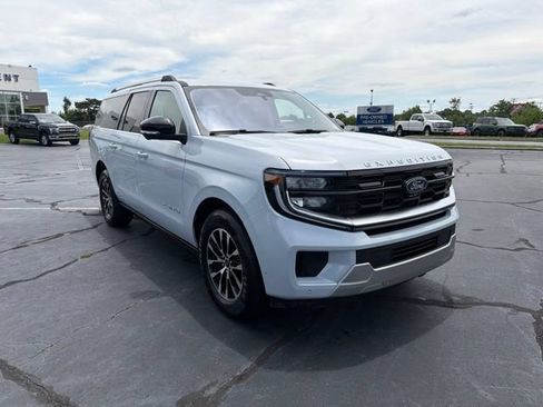 Certified 2025 Ford Expedition Max Platinum AWD/4WD image 1