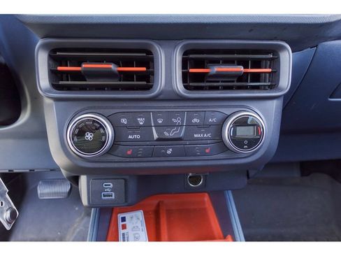 Used 2022 Ford Maverick XLT w/ Equipment Group 300A Standard AWD/4WD image 20
