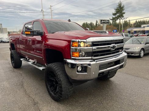 Used 2018 Chevrolet Silverado 2500 LTZ w/ Duramax Plus Package image 4
