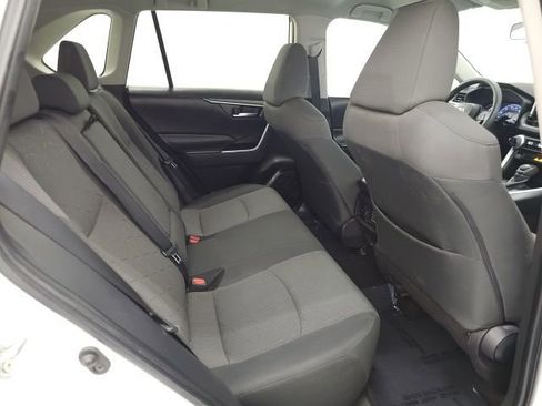 Certified 2023 Toyota RAV4 XLE image 34