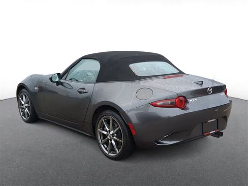 Used 2021 MAZDA MX-5 Miata Grand Touring image 6