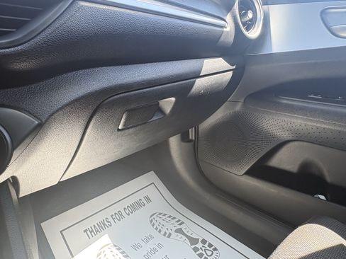 Used 2022 Kia Forte LXS FWD image 20