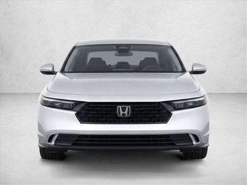 Used 2024 Honda Accord EX image 2