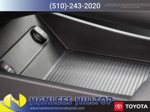 Used 2023 Hyundai Kona SE image 14