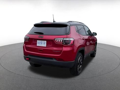 Used 2025 Jeep Compass Trailhawk image 14