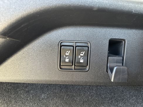 Used 2021 Lexus RX 350L FWD w/ Premium Package image 33